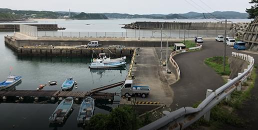 漁港 / FISHING PORT