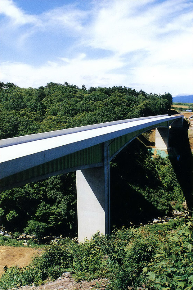 東海北陸自動車道　本谷橋